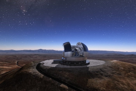 Extremely Large Telescope (ELT) in Chile mit von AGC Glass Europe beschichteten Spiegeln